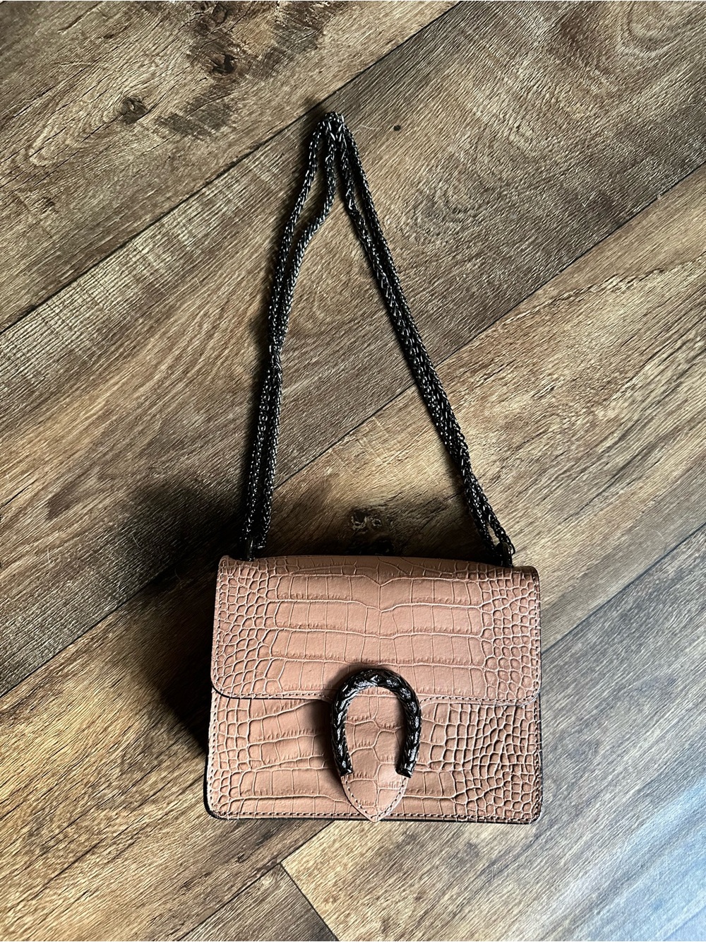Horseshoe Purse